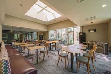 هتل Courtyard By Marriott Nashua