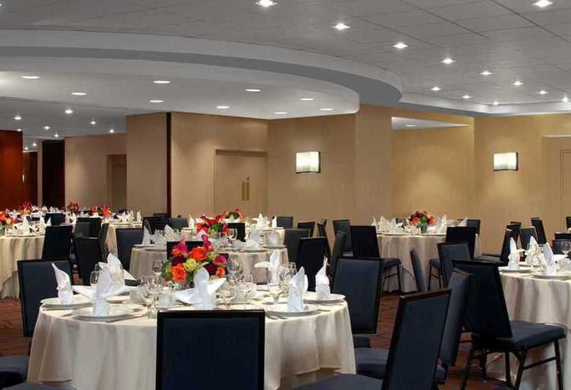 هتل Doubletree By Hilton Metropolitan  New York City