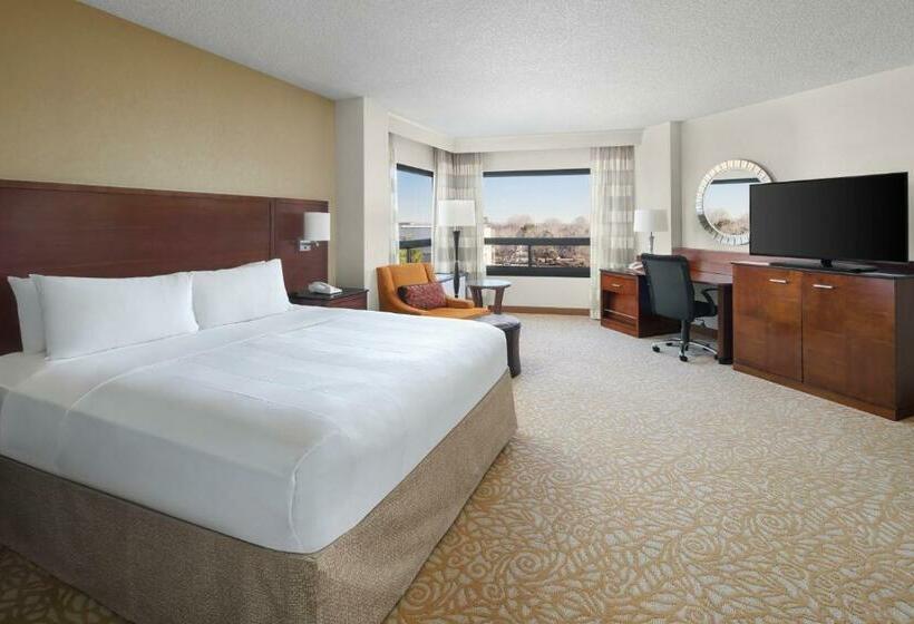 Hotel Fort Collins Marriott