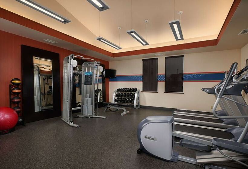 בית מלון כפרי Hampton Inn Butte