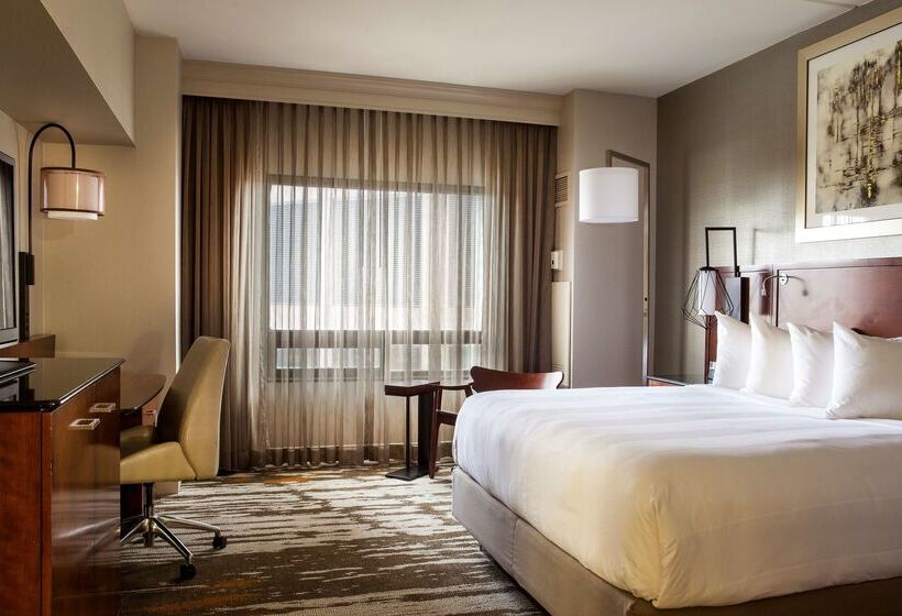 هتل Hilton Denver City Center