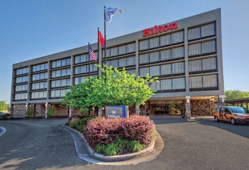 هتل Hilton Knoxville Airport