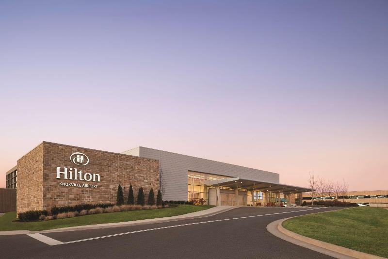 هتل Hilton Knoxville Airport