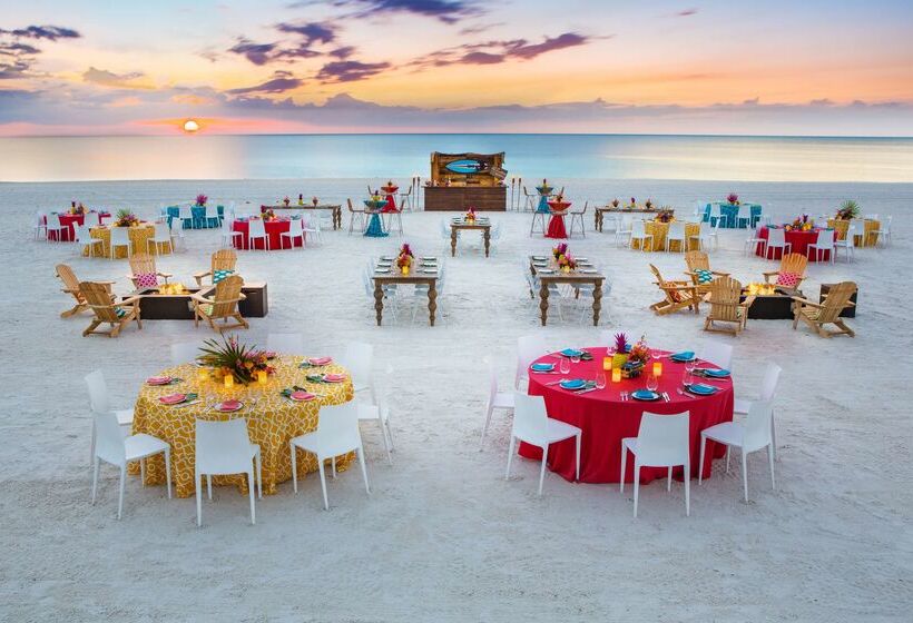 فندق Hilton Marco Island Beach Resort And Spa