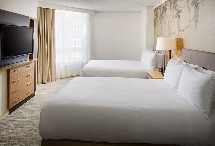 هتل Hilton Suites Atlantaperimeter