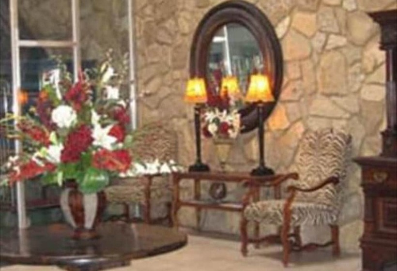 هتل Hub City Inn