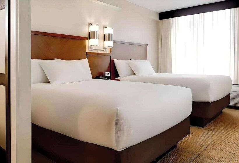 酒店 Comfort Suites Milwaukee West