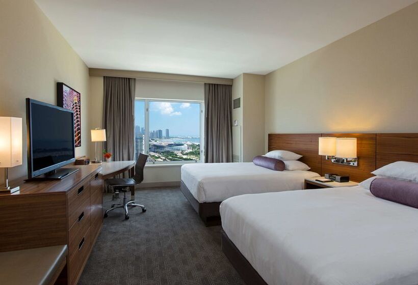 Отель Hyatt Regency Mccormick Place