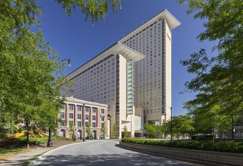 هتل Hyatt Regency Mccormick Place