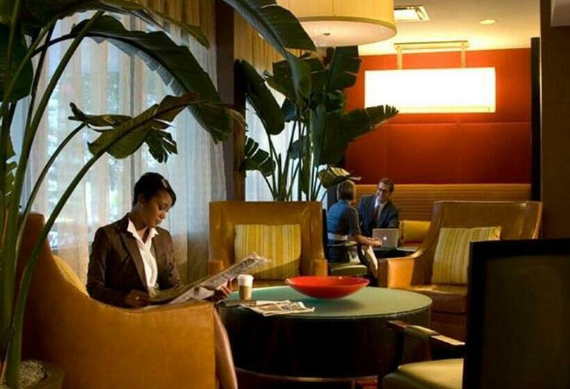 هتل Key Bridge Marriott