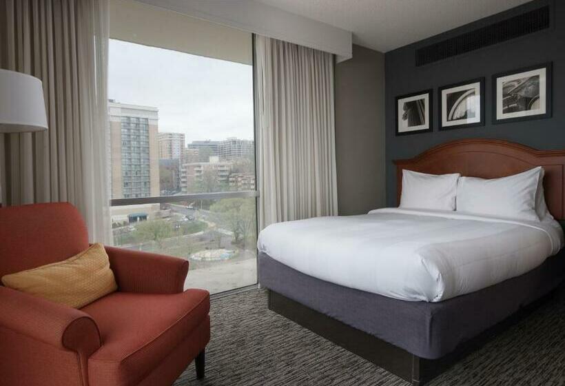هتل Key Bridge Marriott