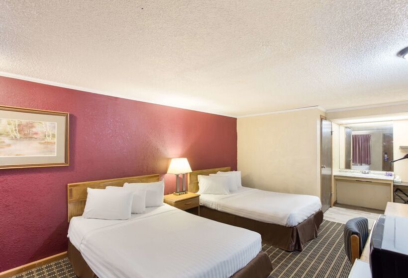 هتل Knights Inn Ashland