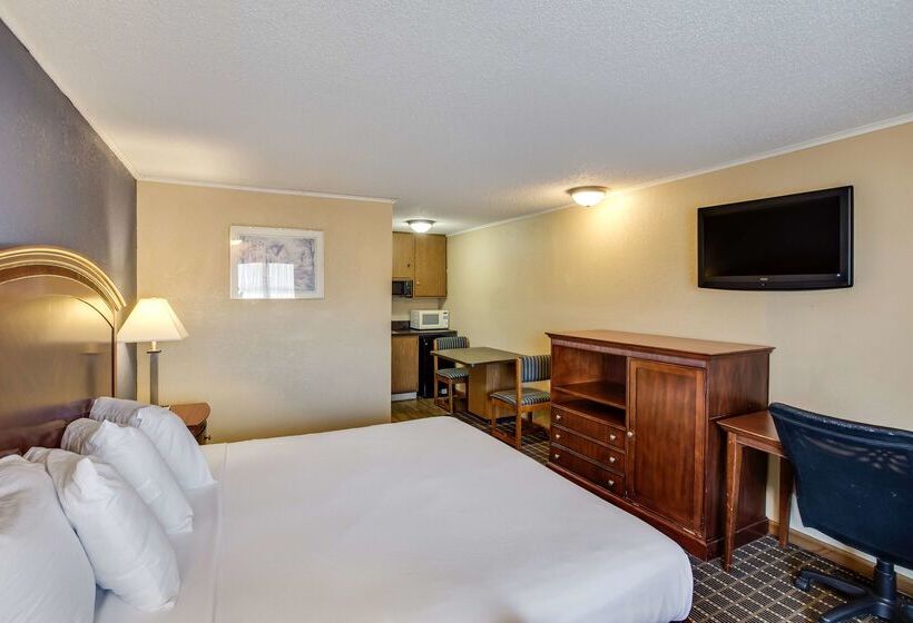 هتل Knights Inn Ashland