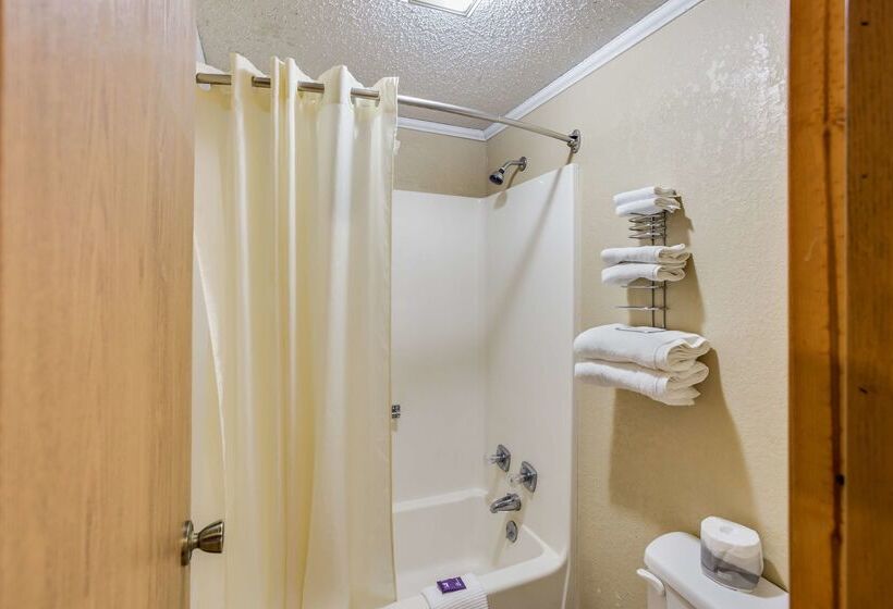 هتل Knights Inn Ashland
