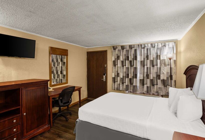 هتل Knights Inn Ashland