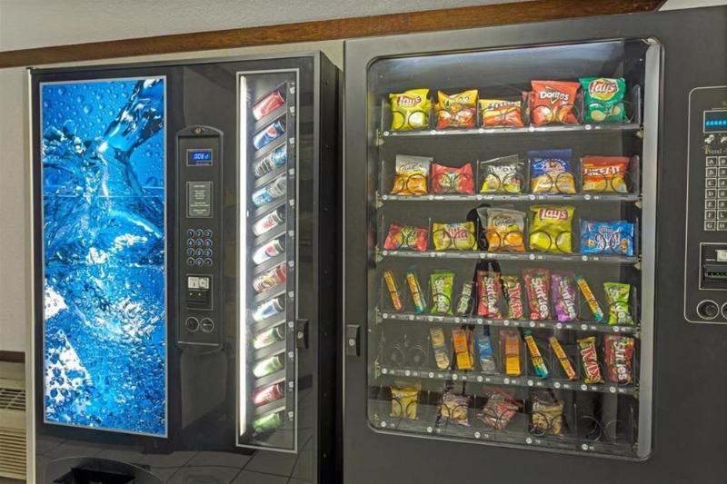 בית מלון כפרי Knights Inn Pittsburgh Bridgeville