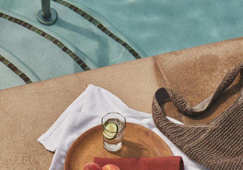 هتل L Ermitage Beverly Hills