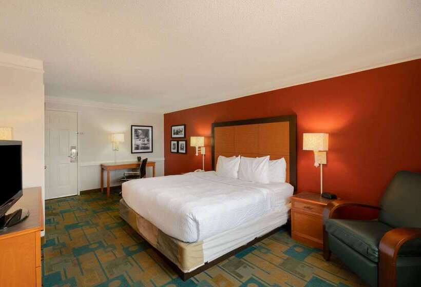 فندق La Quinta Inn By Wyndham Cheyenne