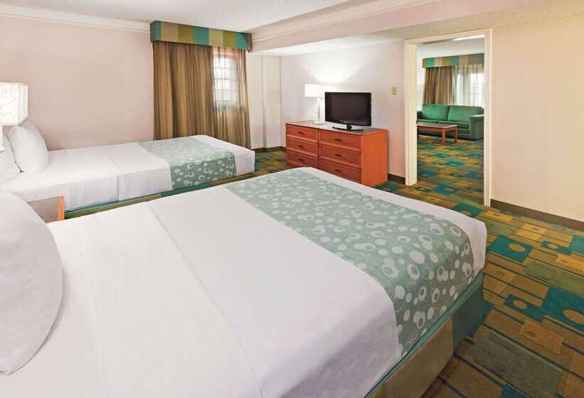 هتل La Quinta Inn By Wyndham Corpus Christi North