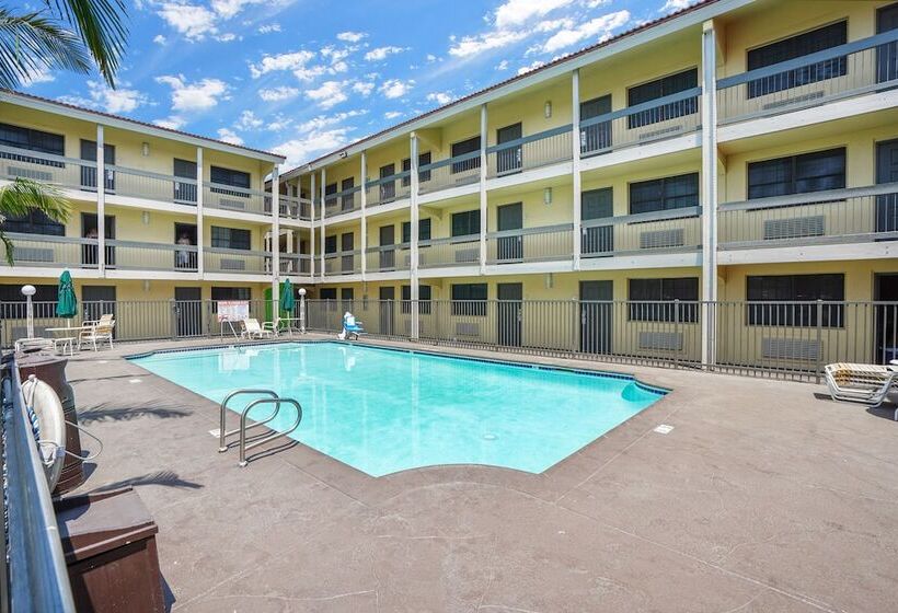 ホテル La Quinta Inn By Wyndham Costa Mesa Orange County