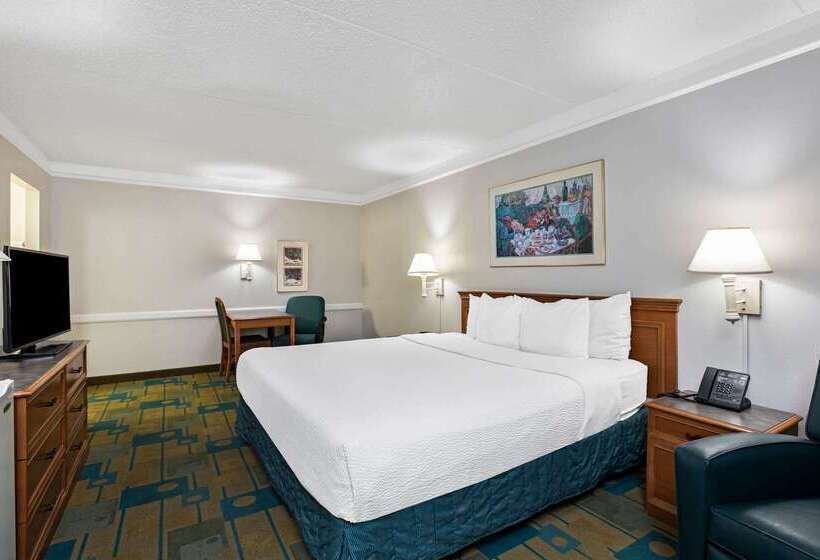 هتل La Quinta Inn By Wyndham El Paso East Lomaland