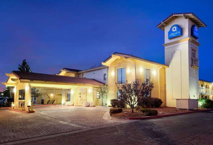 Отель La Quinta Inn By Wyndham Farmington