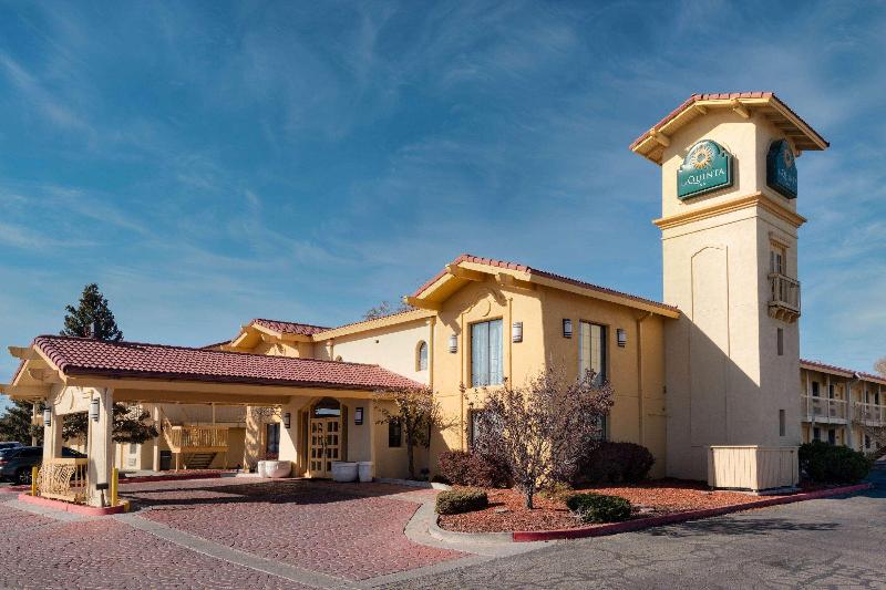 هتل La Quinta Inn By Wyndham Farmington