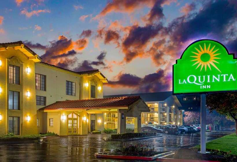 هتل La Quinta Inn By Wyndham Fresno Yosemite