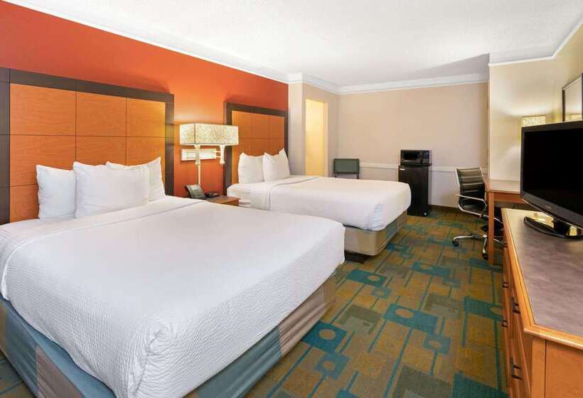 Hotel La Quinta Inn By Wyndham Phoenix Sky Harbor Airport