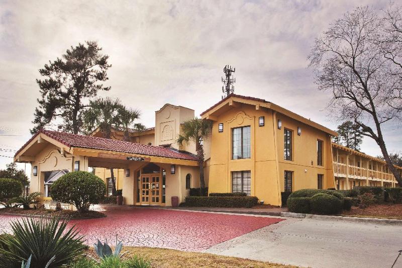 هتل La Quinta Inn By Wyndham Savannah Midtown