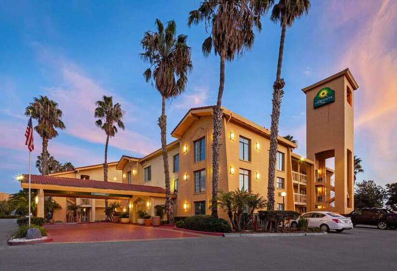 هتل La Quinta Inn By Wyndham Ventura