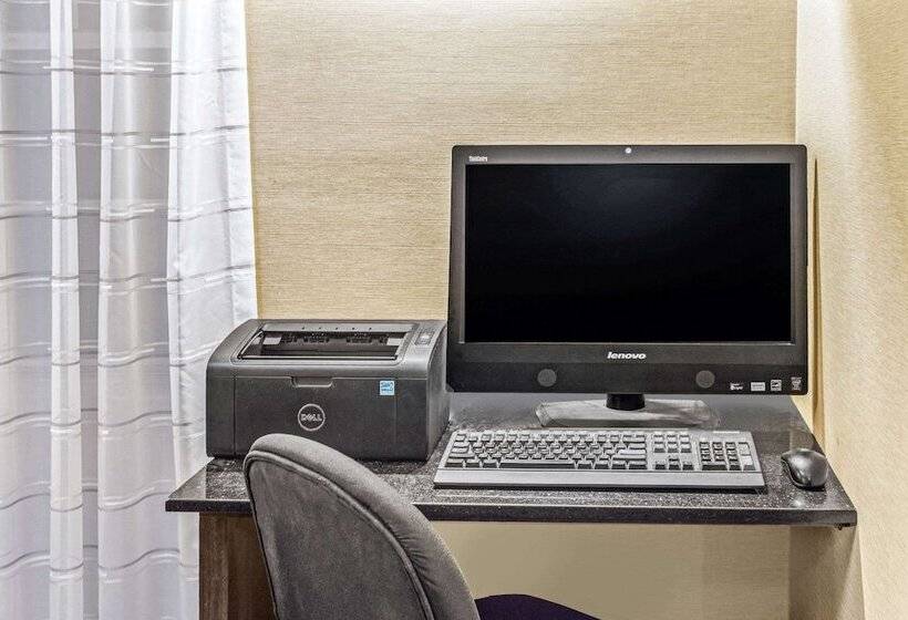 هتل La Quinta Inn By Wyndham Wichita Falls
