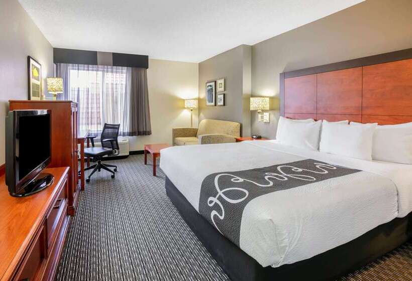 هتل La Quinta Inn & Suites By Wyndham Dfw Airport South / Irving