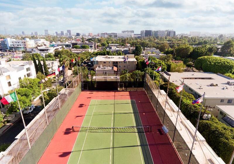 هتل Le Parc At Melrose