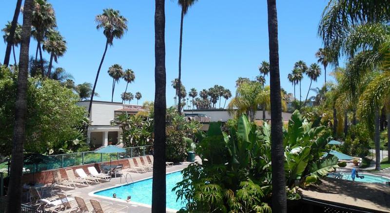 Legacy Resort Hotel & Spa