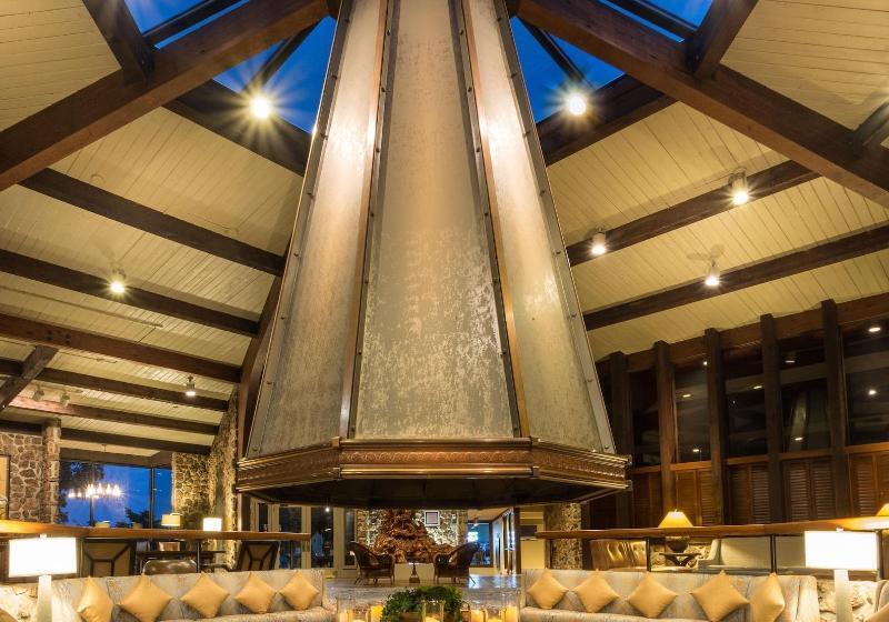 בית מלון כפרי Lodge Of Four Seasons Golf Resort, Marina & Spa