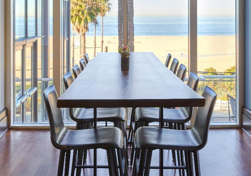 هتل Regent Santa Monica Beach