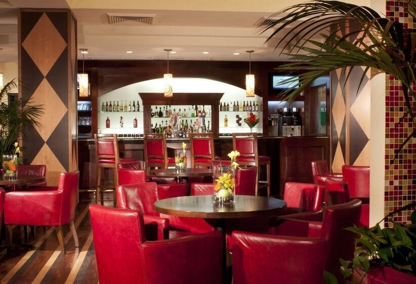 فندق Marriott Raleigh Durham Research Triangle Park