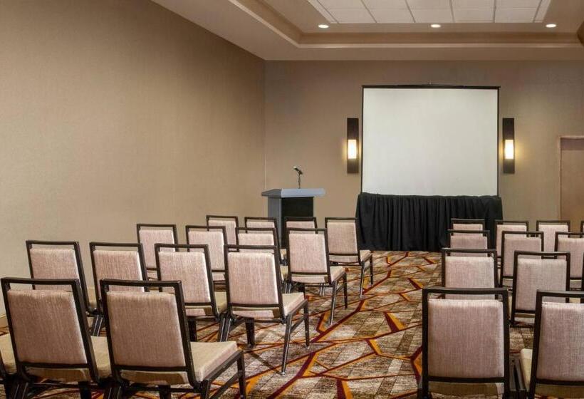 فندق Marriott Raleigh Durham Research Triangle Park