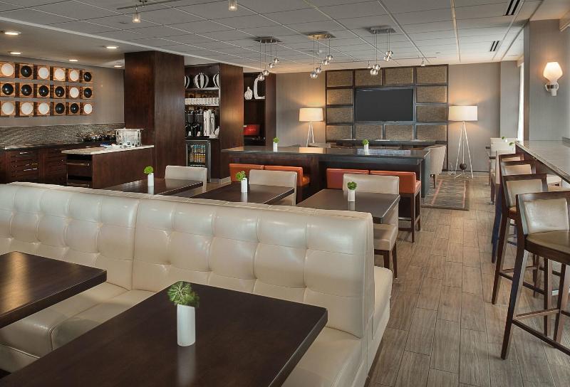 فندق Marriott St. Louis Airport