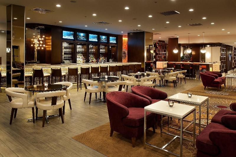 هتل Marriott St. Louis Airport