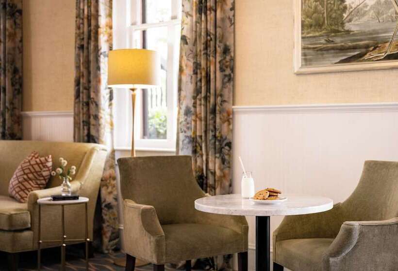 هتل Meeting Street Inn