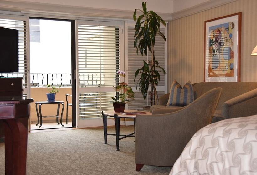 Отель Monterey Bay Inn