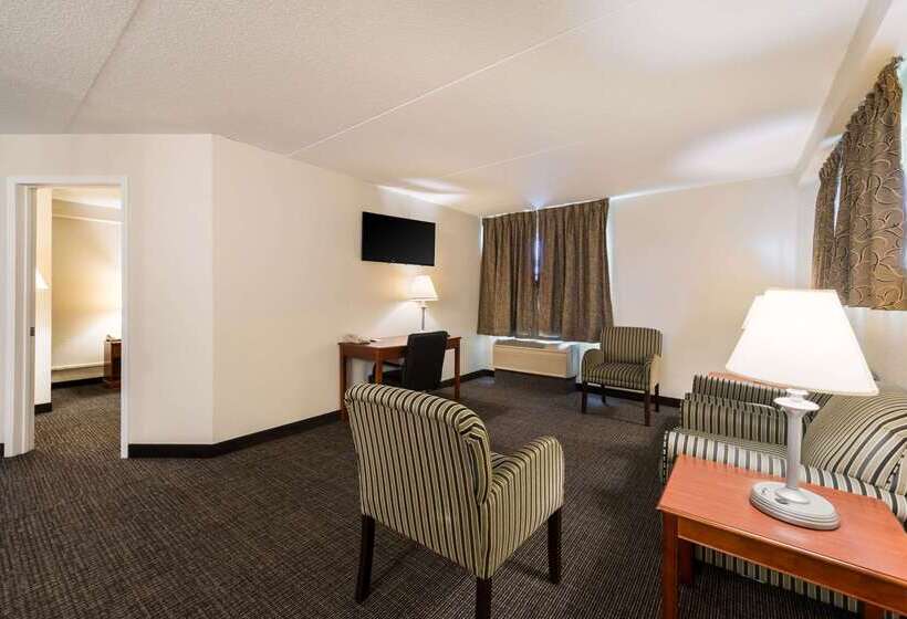 ホテル Quality Inn Bradley Bourbonnais