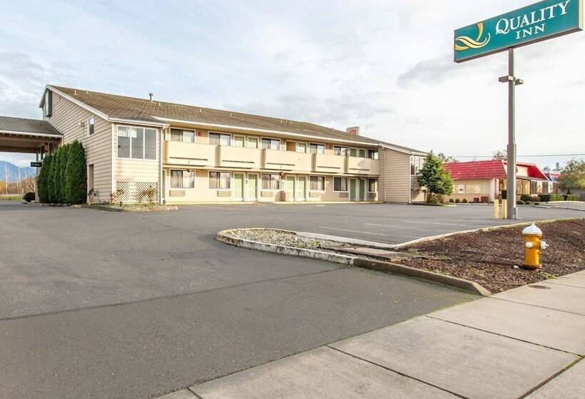 فندق Quality Inn Mount Vernon