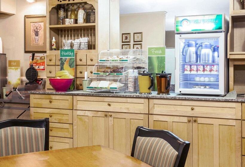 فندق Quality Inn Mount Vernon