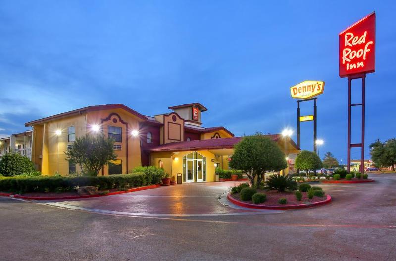 هتل Red Roof Inn North Dallas   Park Central