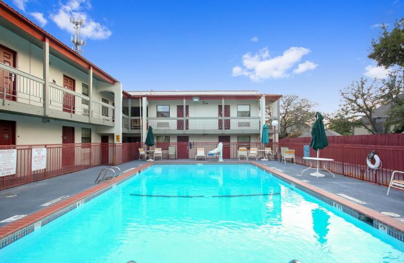 هتل Red Roof Inn North Dallas Park Central