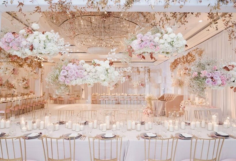 فندق Renaissance Newport Beach