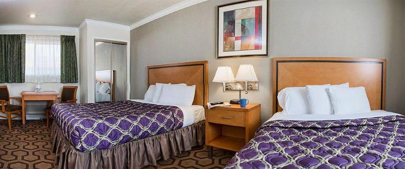 هتل Soma Park Inn